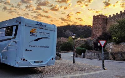 Alquilar furgoneta camper o Autocaravana – viajar desde  Murcia